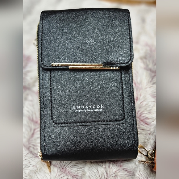 👜 NWOT Leather Crossbody - Picture 7 of 9